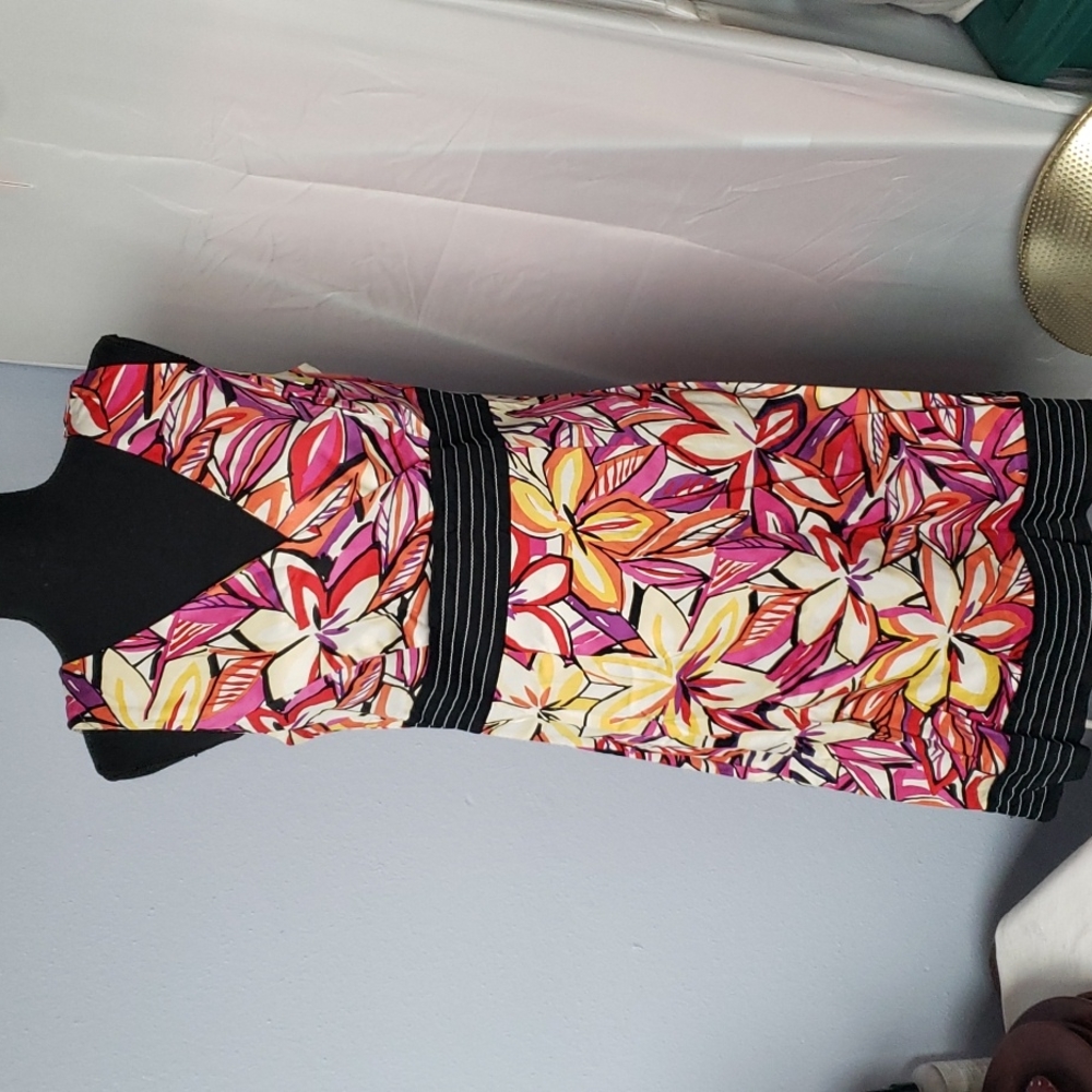 dBy Ltd. Floral Cotton Sleeveless Fitted Dress